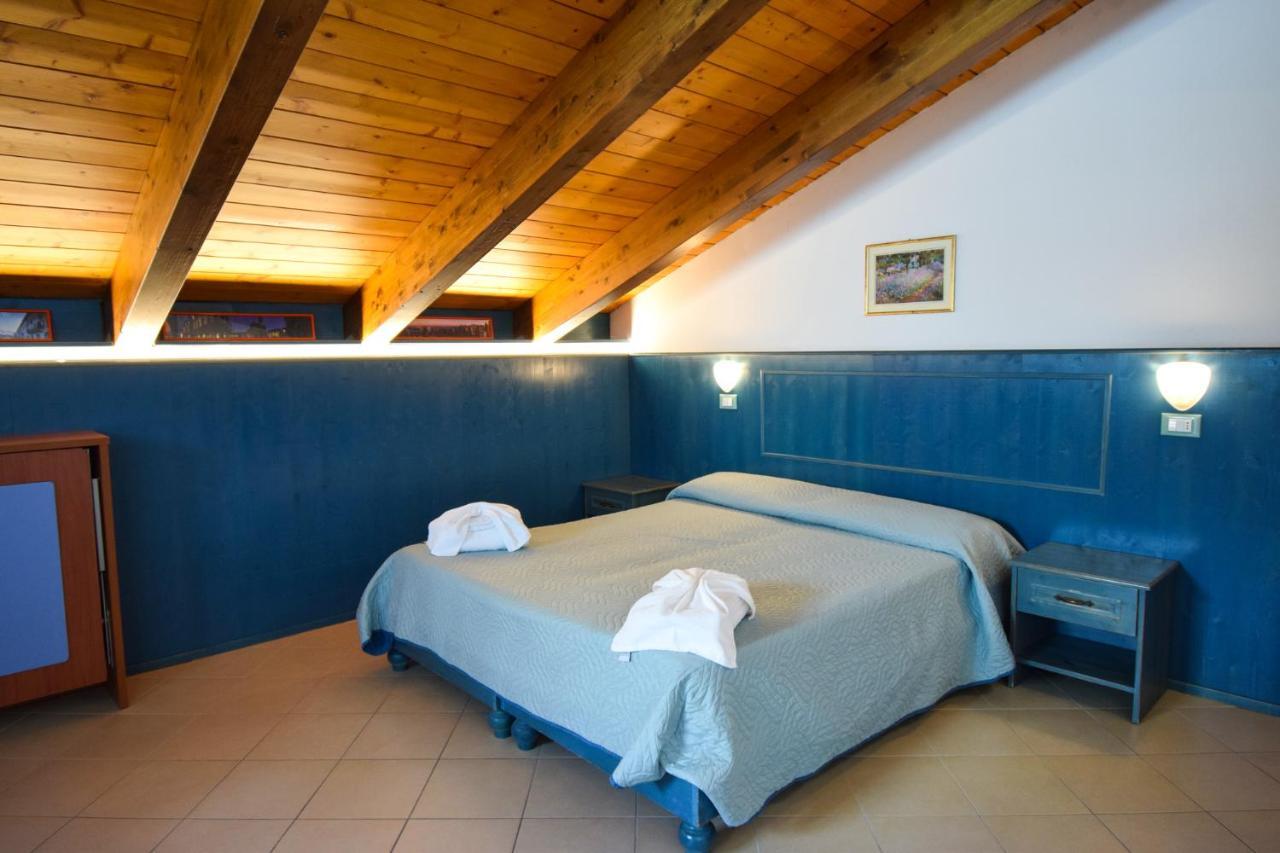 Hotel La Plage Cattolica Exteriér fotografie