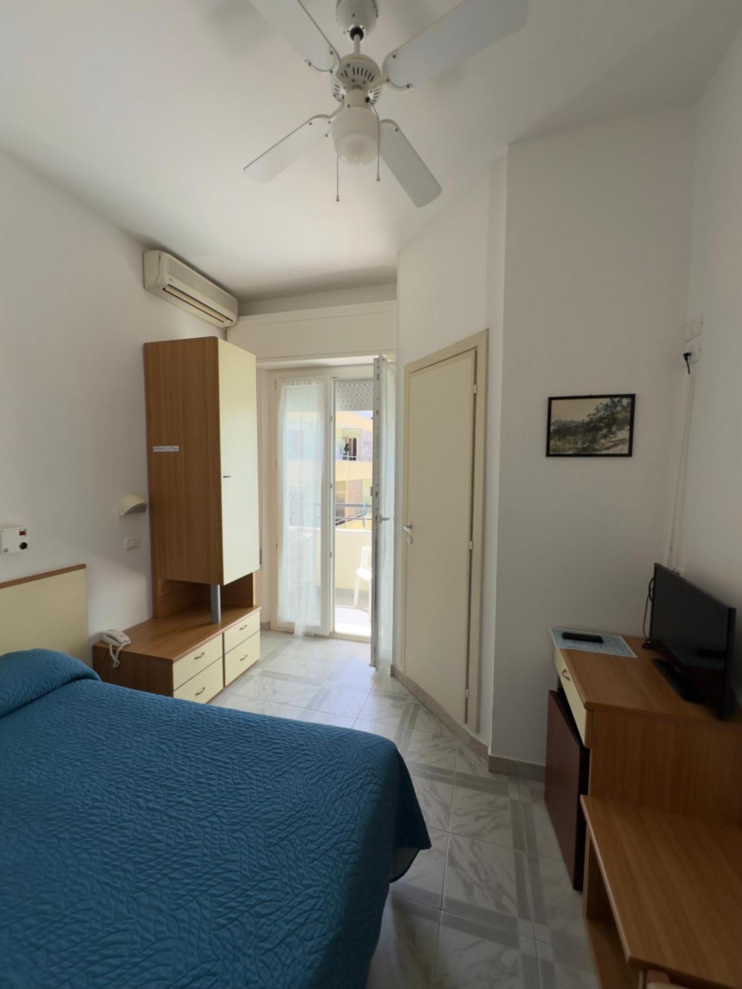 Hotel La Plage Cattolica Exteriér fotografie